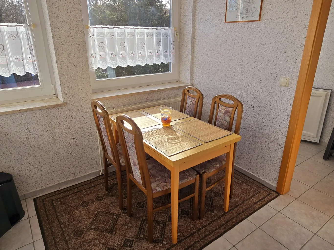 Küche Essbereich in Ferienwohnung auf Fehmarn
