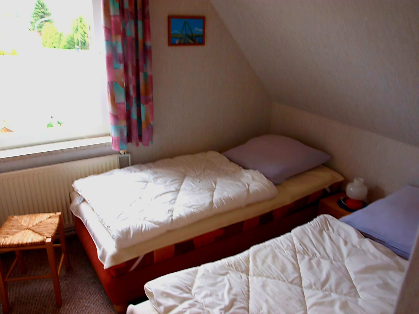 sep. Schlafzimmer mit 2 Einzelbetten