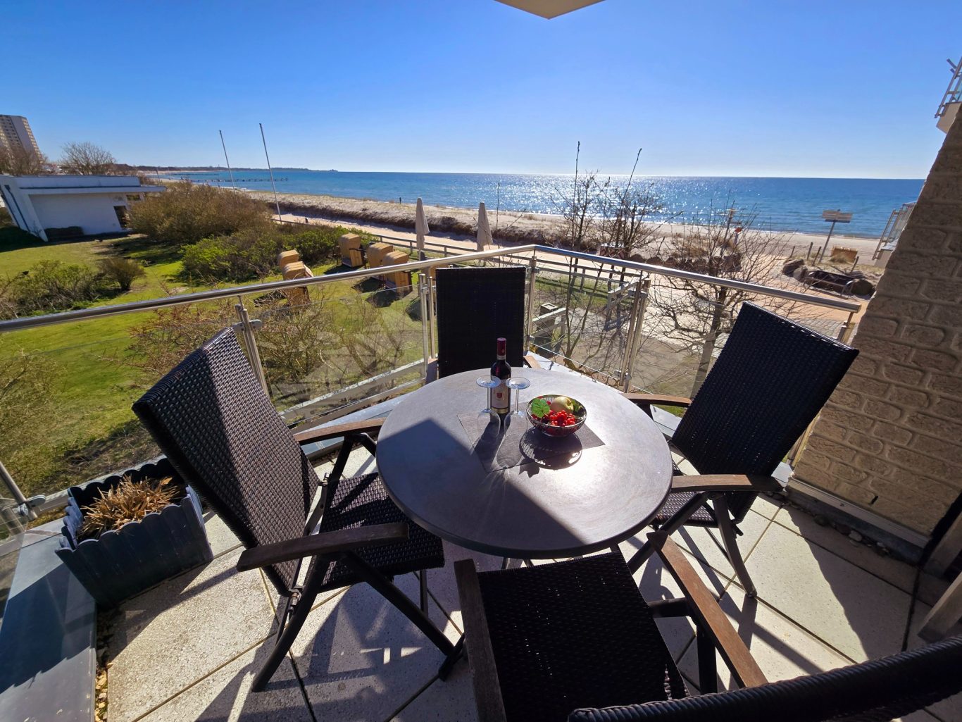 Balkon mit Ostseeblick
