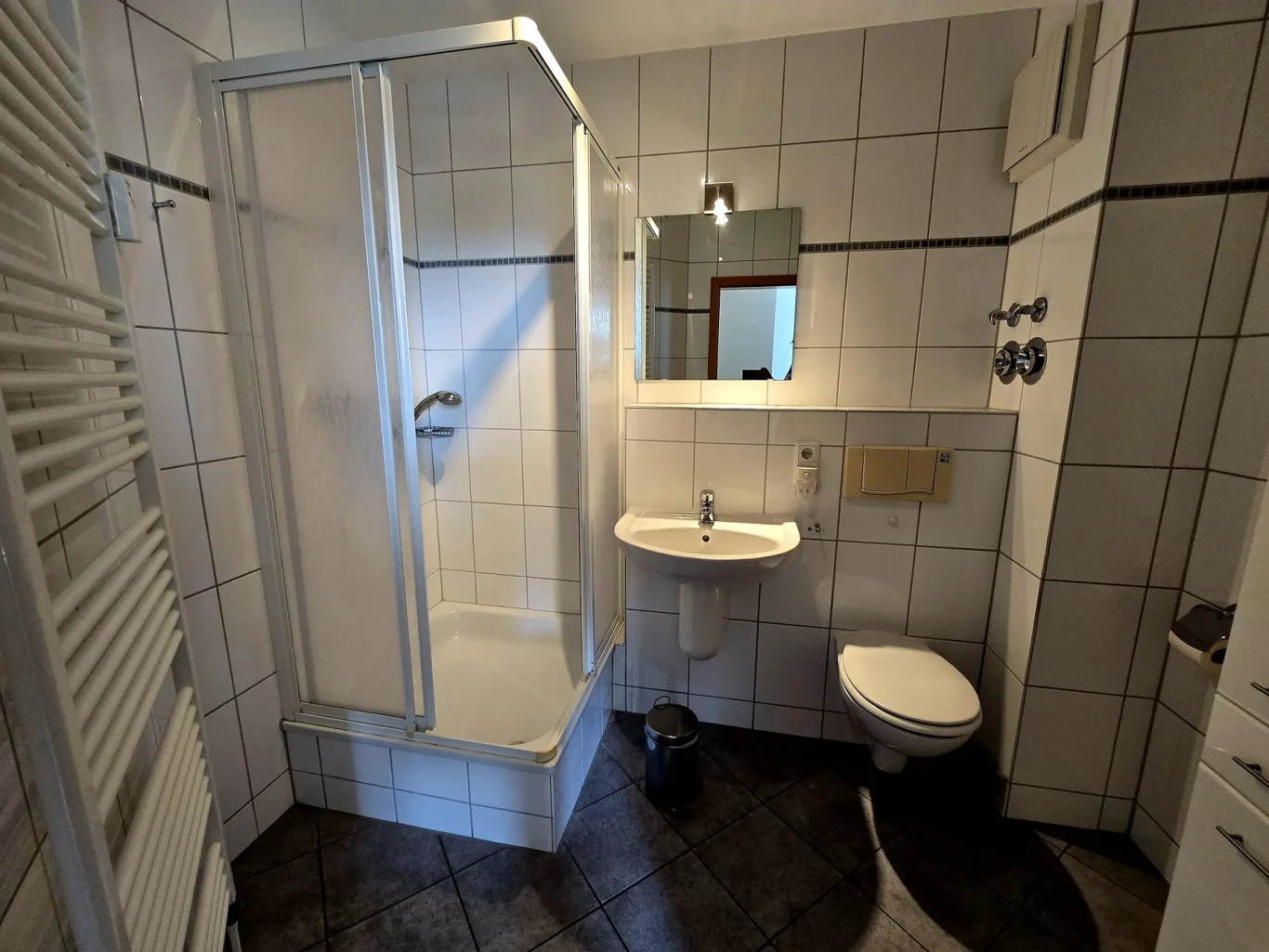 Badezimmer Badezimmer mit Dusche in Ferienwohnung auf Fehmarn