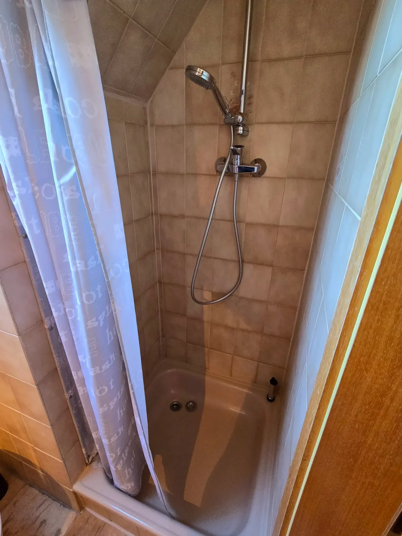 Badezimmer Badezimmer mit Dusche in Ferienwohnung auf Fehmarn