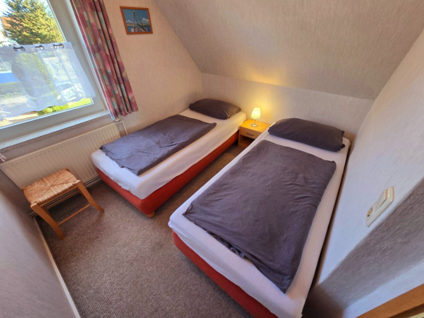 sep. Schlafzimmer mit 2x Einzelbett
