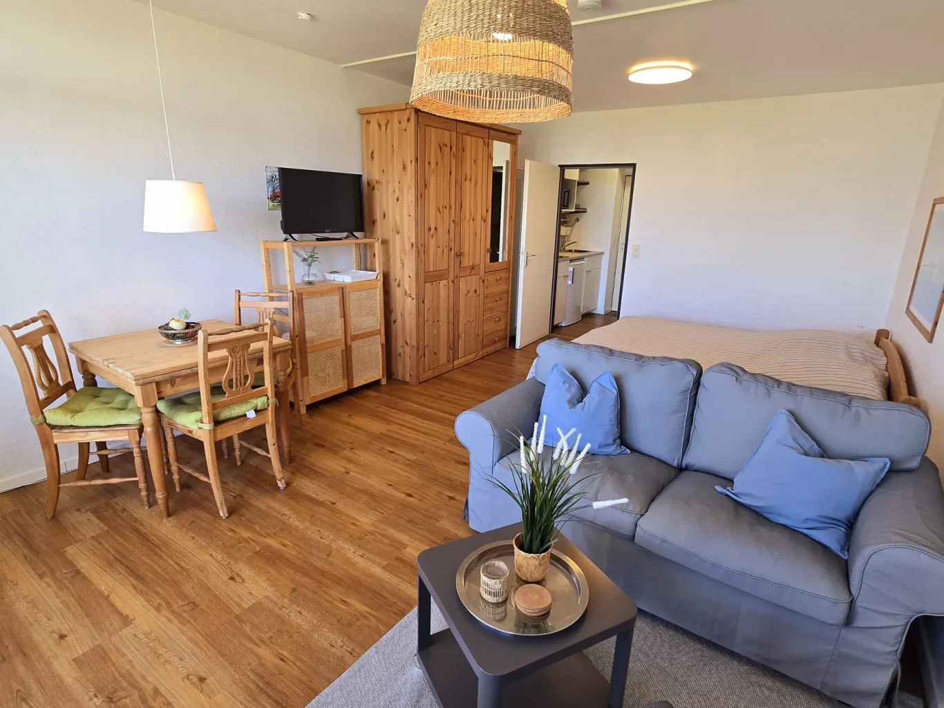 Wohn-/Schlafzimmer Wohn- und Schlafbereich in Ferienwohnung auf Fehmarn
