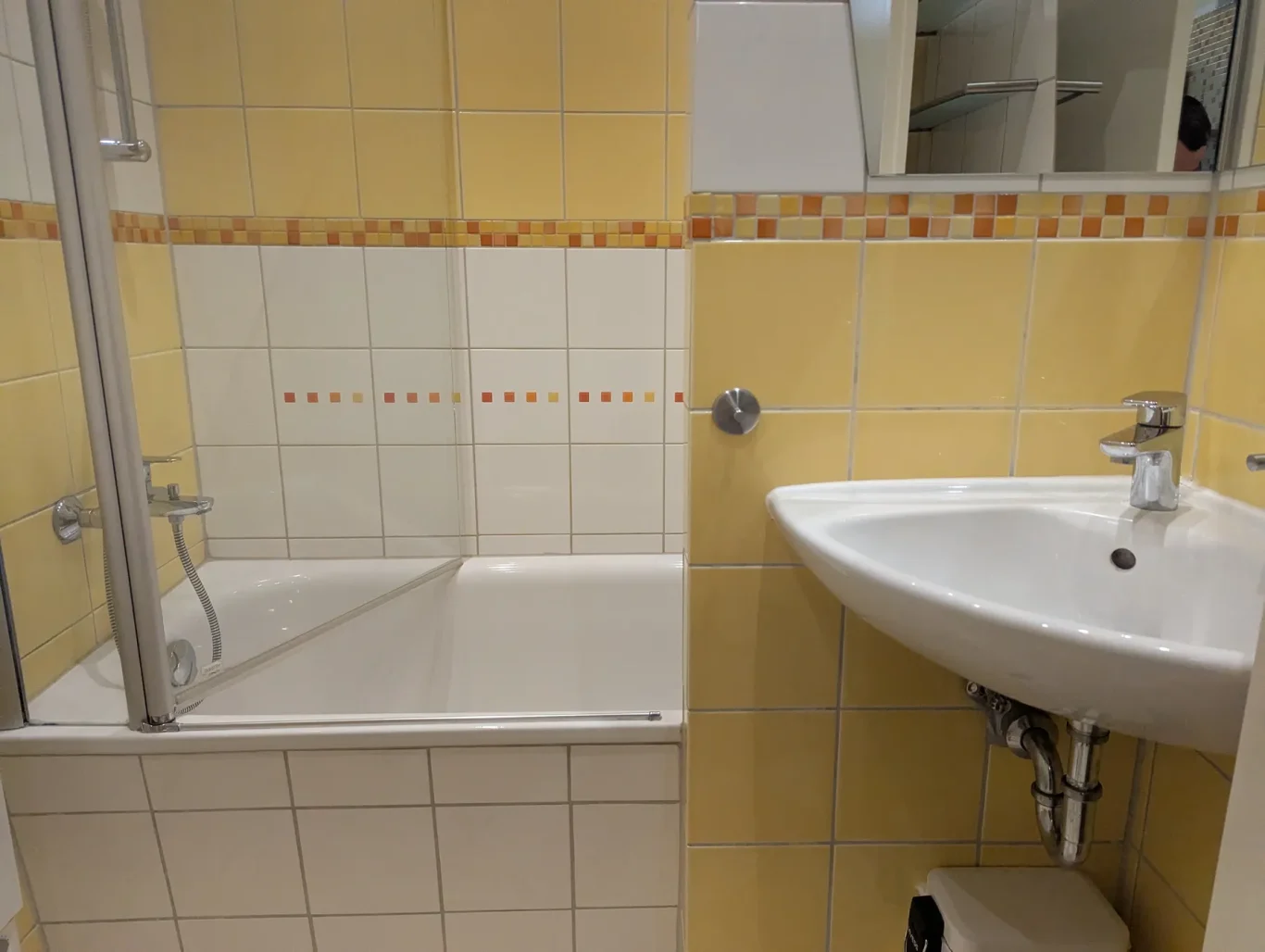 Badezimmer Badezimmer mit Badewanne in Ferienwohnung auf Fehmarn